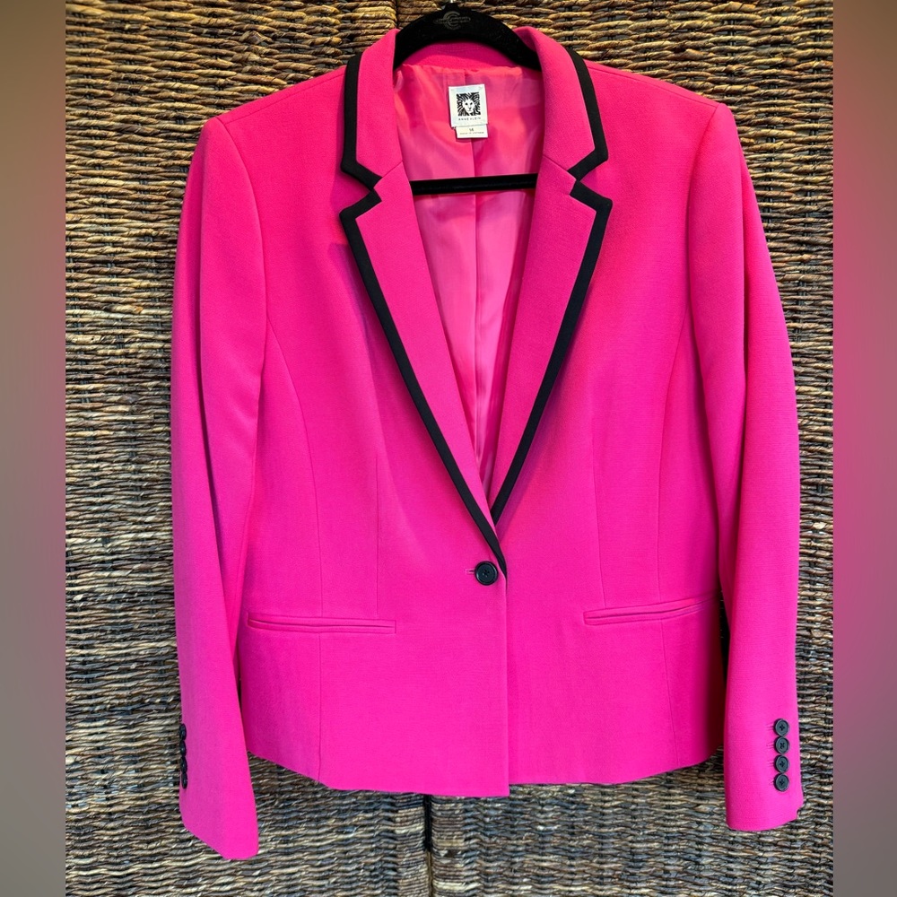 Anne Klein Pink and Black Blazer size 14. Brand new, never worn.
